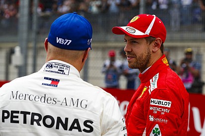 Vettel tisztában van vele, mennyit veszítenek a fejlesztett Mercedeshez képest