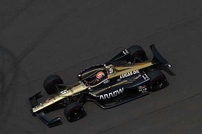 Indy 500: Castroneves snelste op Bump Day, Hinchcliffe naar huis
