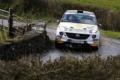 Griebel: "Strani problemi sulla mia Opel Adam R2"