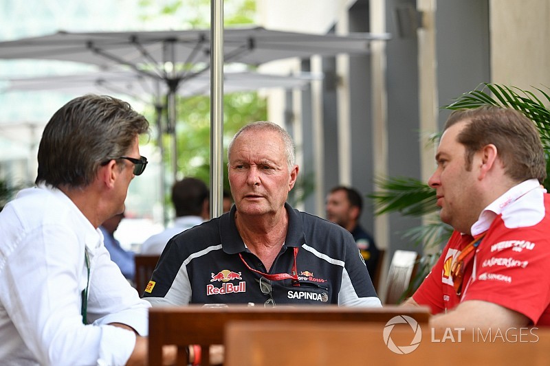 Booth, Toro Rosso ile yollarını ayırdı