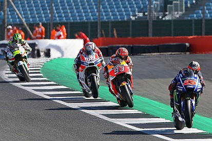 Viñales evitou "desastre" com falha do motor de Márquez