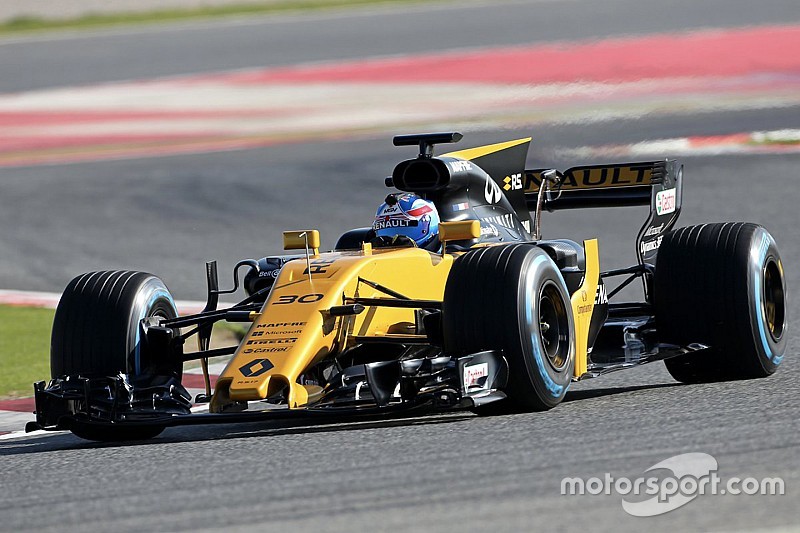 Renault en Haas F1 laten 2017-wagens uit op Barcelona