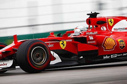 Vettel to get new chassis after practice problems