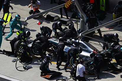 Mercedes broke own pitstop record in Chinese GP