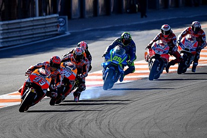 Las mejores fotos del GP de Valencia, la celebración de Márquez y la entrega de premios