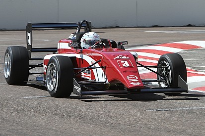 Barber USF2000: Askew toma la pole y Moisés de la Vara en 16º