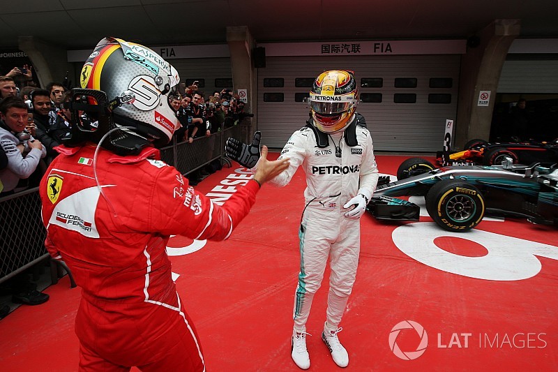 Video: El mano a mano de Hamilton y Vettel en el año