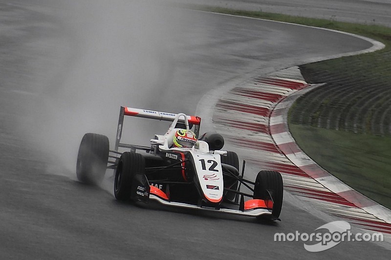 【全日本F3】第6戦富士:パロウがウエットレースを制し今季2勝目