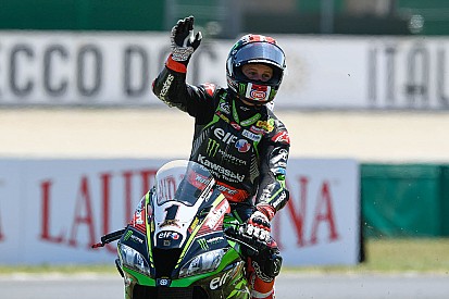 Rea: "Dedico la vittoria di oggi a William Dunlop"