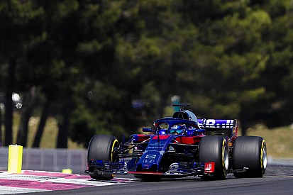 Hartley vreest voor gridstraf na motorprobleem in tweede training