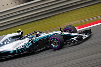 Mercedes culpa a los neumáticos por la falta de ritmo