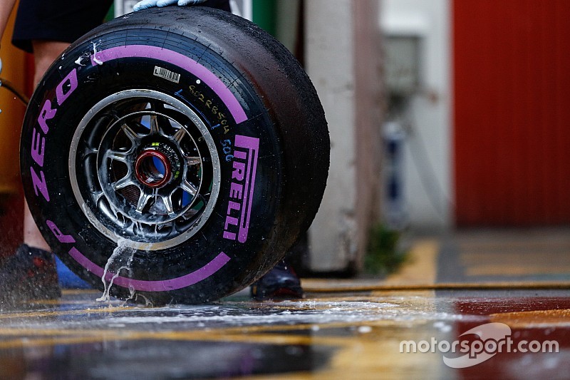 Pirelli, Isola:
