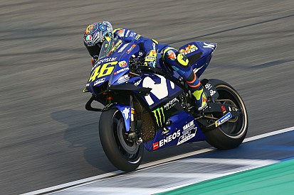 Rossi: "Elettronica nuova? Servono mesi, intanto ci affidiamo al fato"