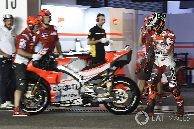 Lorenzo :