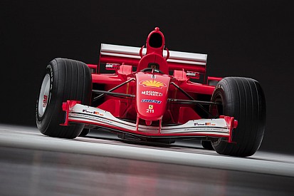 La Ferrari F2001 di Schumi venduta all'asta per oltre 7 milioni di dollari