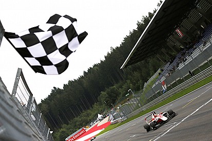 GP3 у Шпільбергу: Леклер виборює другу перемогу поспіль