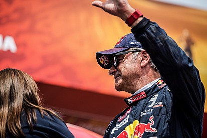 Peugeot todavía no se decanta por Sainz