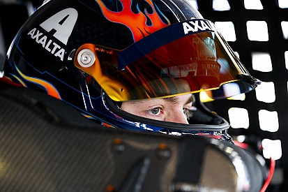 Byron leads laps at Phoenix: "It just showed myself that I can do it"