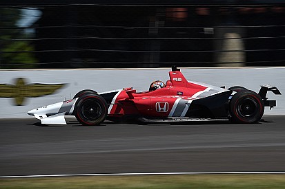 “Awesome” 2018 IndyCar aerokit will improve racing, says Servia