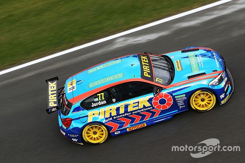 BTCC: Brands Hatch Indy'de üç yarışta üç farklı kazanan