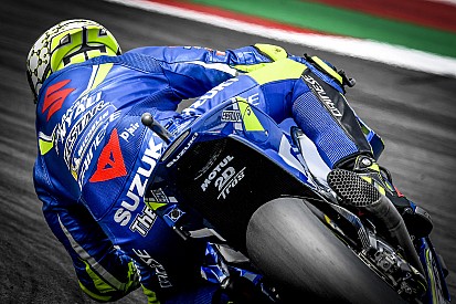 Iannone: Suzuki quer que eu teste peças por ser mais rápido