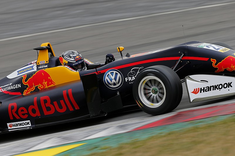 Misano F3 testi: Son günde Ticktum lider