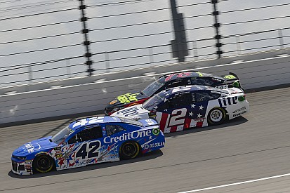 NASCAR Roundtable: Who will be eliminated at Kansas?