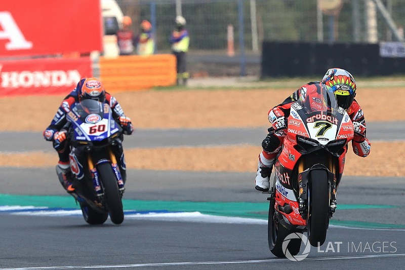 Course 2 - Première victoire pour Davies, fin de série pour Kawasaki