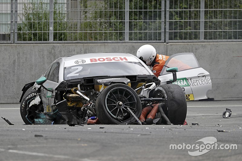 DTM 2017 am Norisring: Schwerer Unfall, Rennen unterbrochen