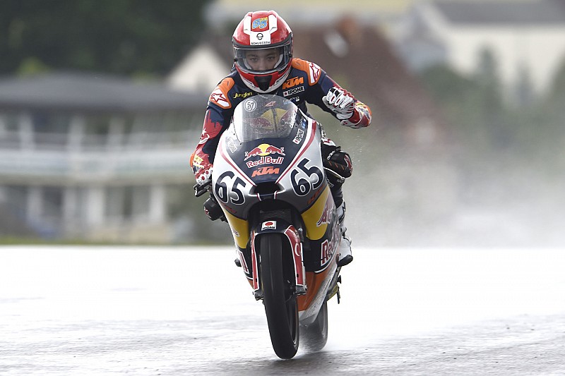 Red Bull Rookies Cup Sachsenring: 2. yarışın galibi Can Öncü!