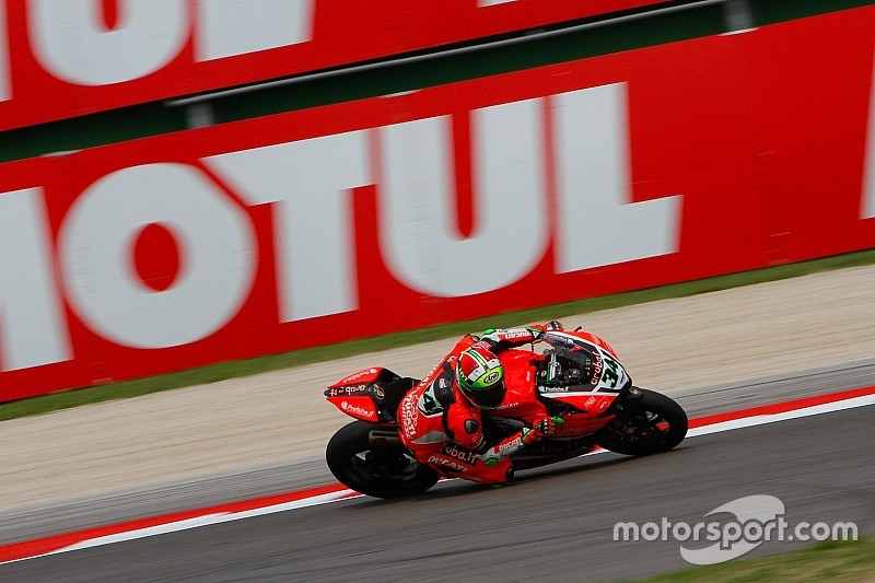 Misano, Libere 1: un impetuoso Giugliano mette tutti alle spalle