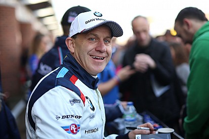 Collard, Burns hospitalised after Silverstone BTCC crash