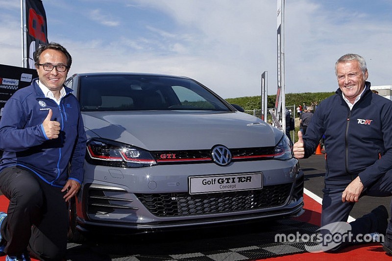 VW mostra o Golf GTI TCR Concept ao público, a versão mais rápida já feita