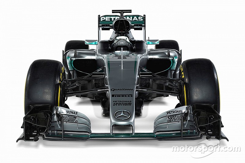 Wereldkampioen Mercedes showt nieuwe Formule 1-auto