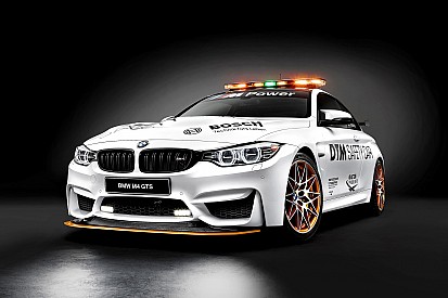 Галерея: новая машина безопасности для DTM от BMW