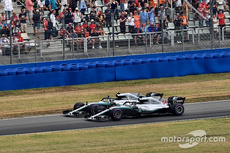 Mercedes aurait aussi gelé les positions avec Bottas en tête