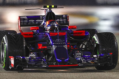 Sainz és a Toro Rosso csapatrádiója: "Boomshakalaka!"
