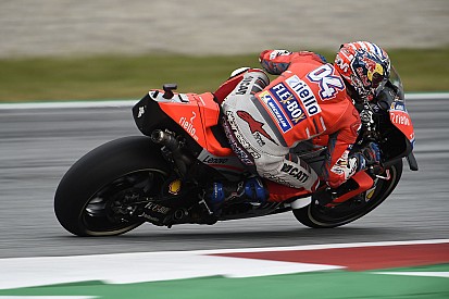 Tertahan Lorenzo, Dovizioso kehilangan peluang menang