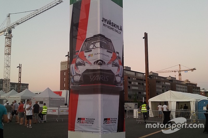1000 laghi, 30 gradi e incontri ravvicinati di ogni tipo: il WRC in Finlandia con Toyota