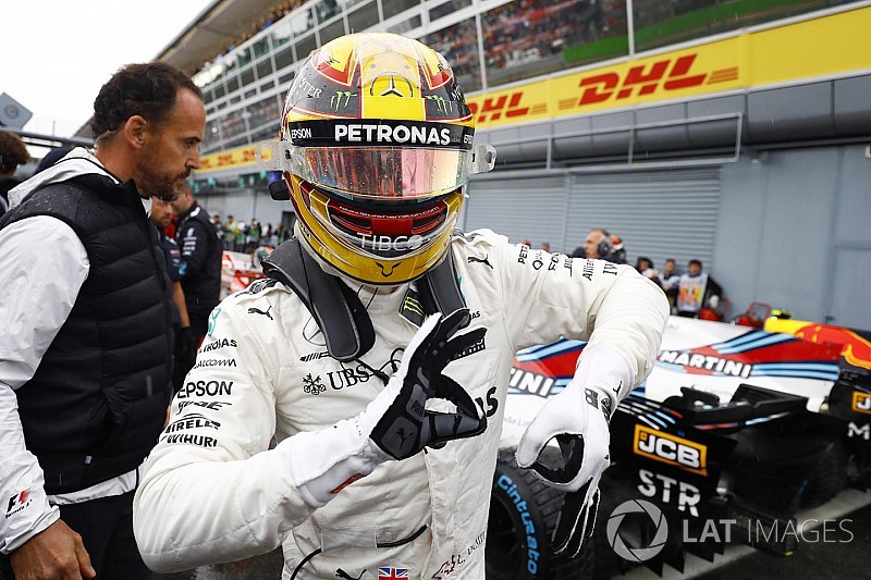 Hamilton történelmi pillanata: videó