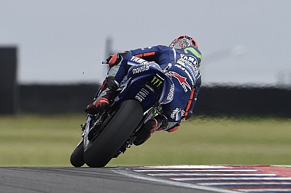 MotoGP Argentinien: Vinales siegt in Sturzreigen souverän