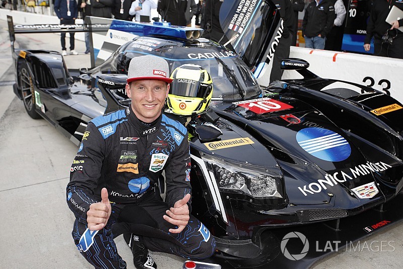 Van der Zande le quita la pole a Castroneves