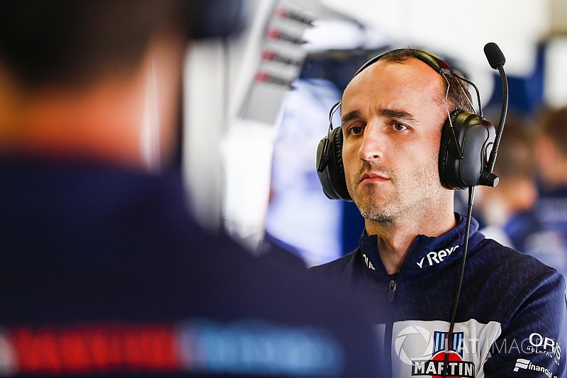 Kubica, Raikkonen'in Ferrari'de kalacağını tahmin ediyor