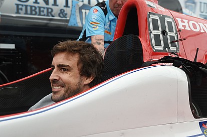 Gallery: Alonso's first day in IndyCar