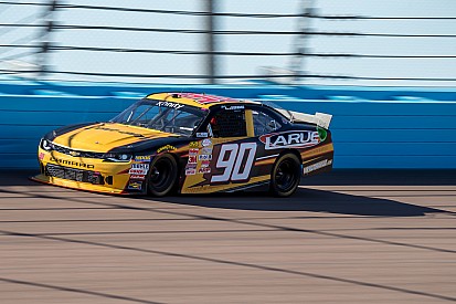 Labbé 23e en série Xfinity à Phoenix