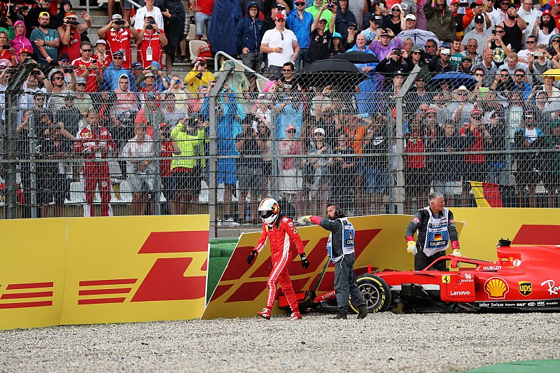 Ferrari: l'errore di Vettel ha un peso specifico importante, Hamilton ne ha approfittato