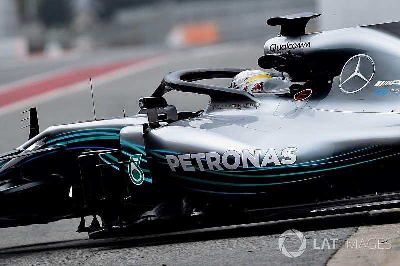 VIDEO: Mercedes, el nuevo diseño de los pontones vale 0.25s