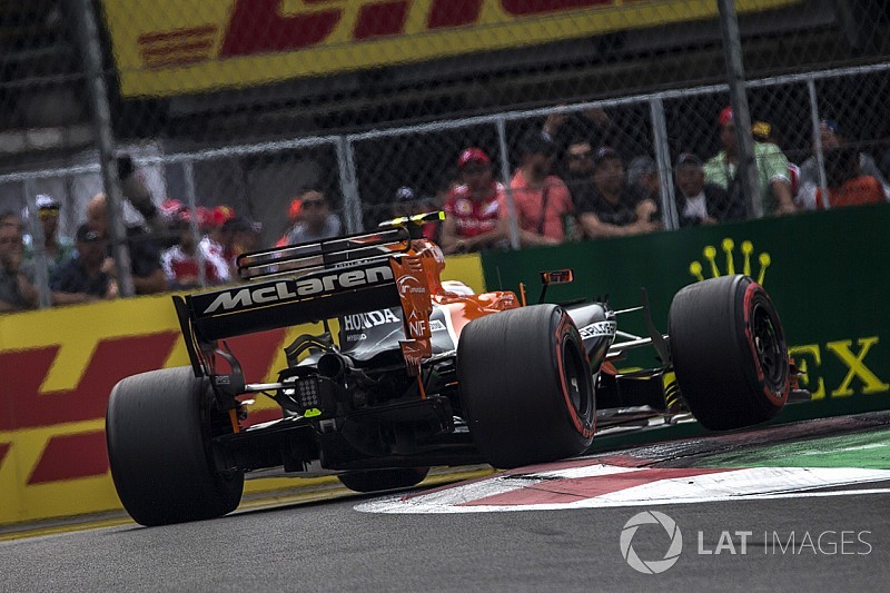 McLaren tem “mente aberta” para fabricação de motor próprio