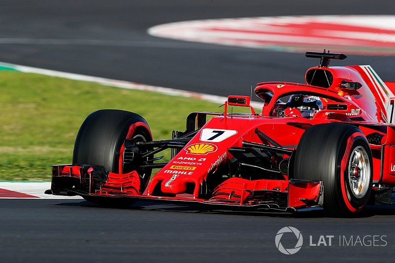 Raikkonen lidera última manhã em Barcelona; McLaren quebra