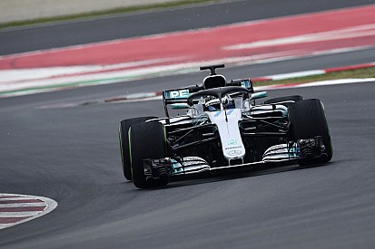 Hamilton "sacrifice" saved Mercedes an hour of testing